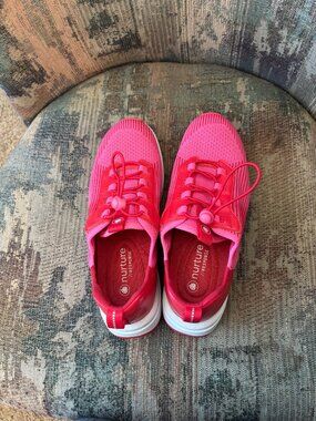 Ladies Nurture // Response Sneakers